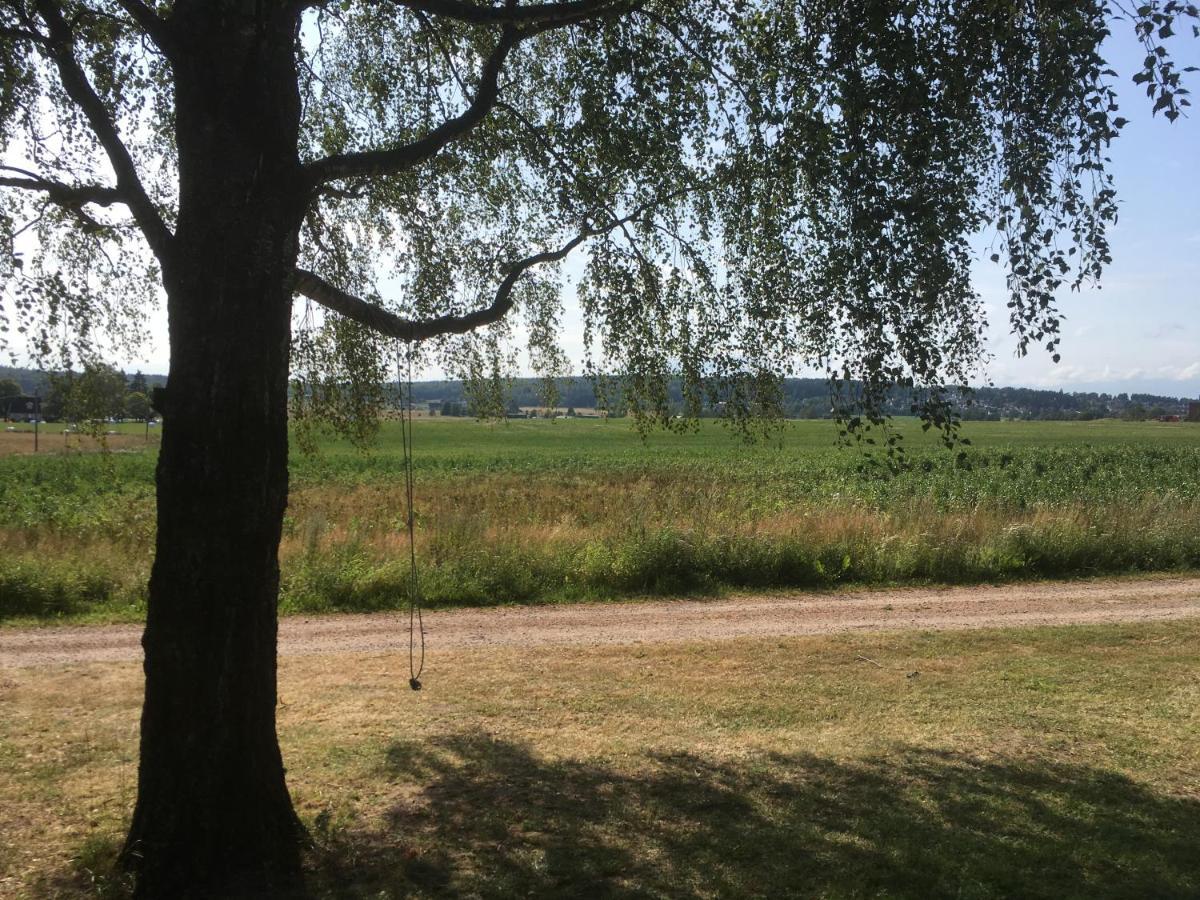 Hostel Karaby Gard, Country Living Kristinehamn Exterior foto