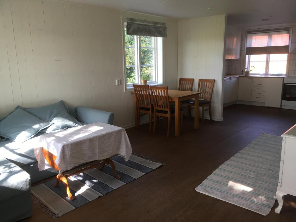 Hostel Karaby Gard, Country Living Kristinehamn Exterior foto