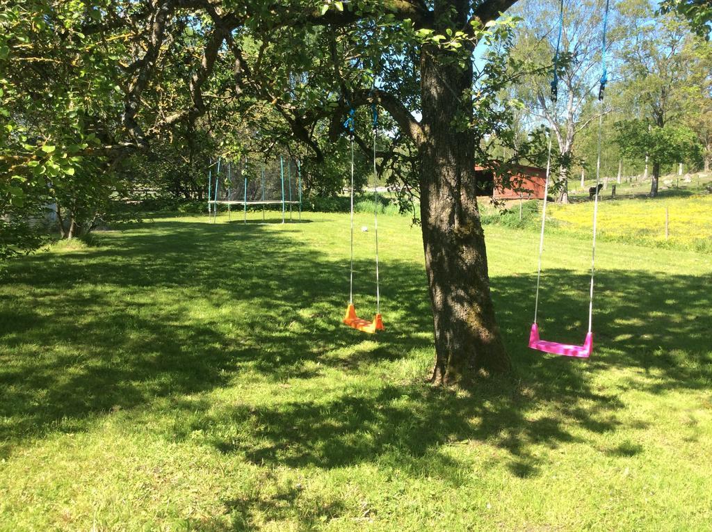 Hostel Karaby Gard, Country Living Kristinehamn Exterior foto