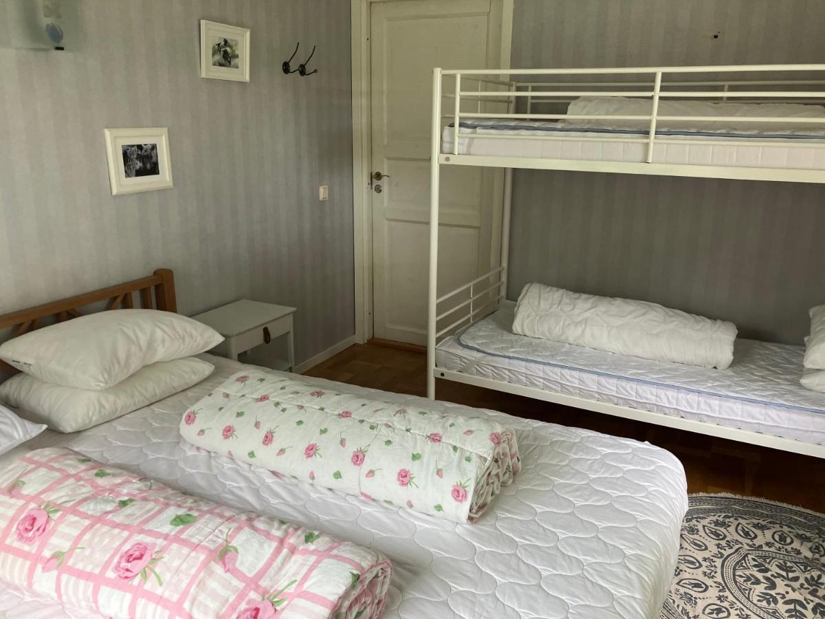 Hostel Karaby Gard, Country Living Kristinehamn Exterior foto