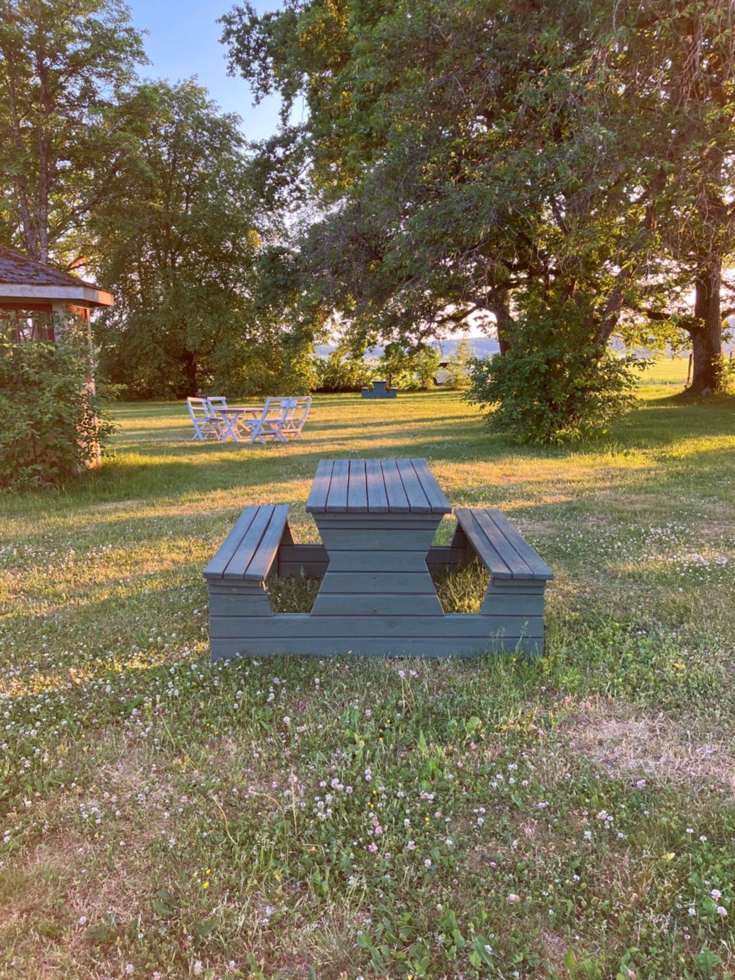 Hostel Karaby Gard, Country Living Kristinehamn Exterior foto