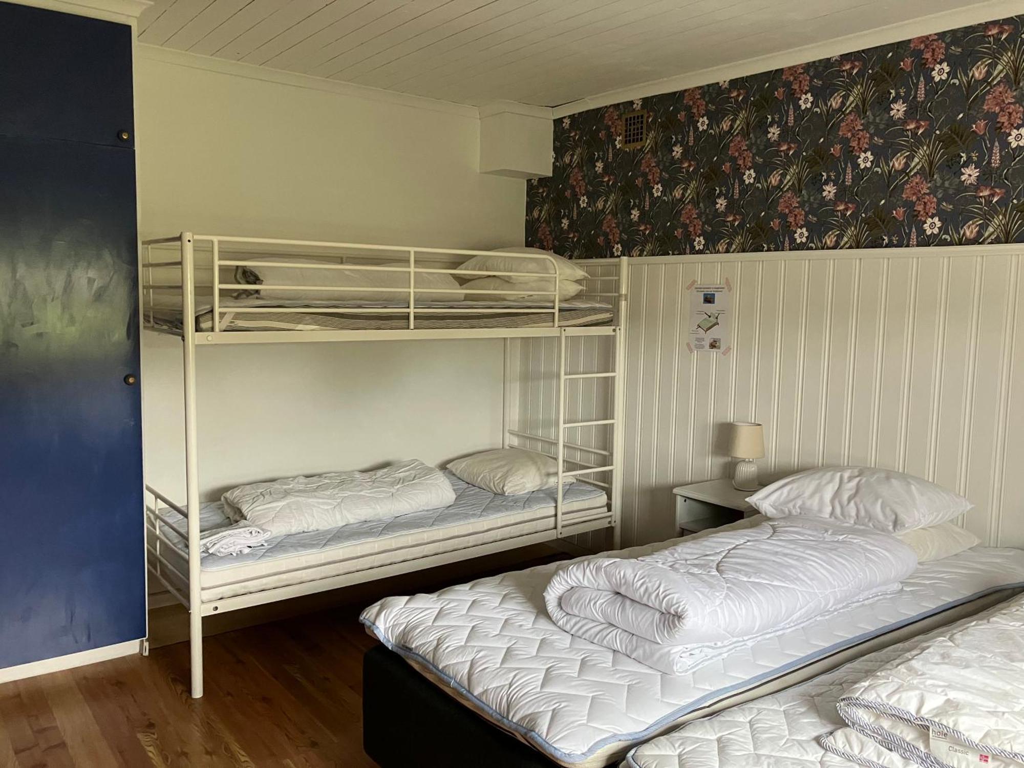 Hostel Karaby Gard, Country Living Kristinehamn Exterior foto