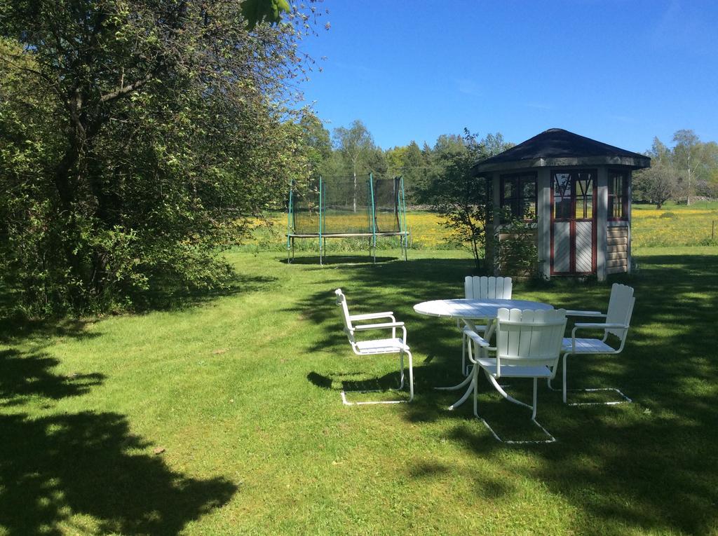 Hostel Karaby Gard, Country Living Kristinehamn Exterior foto