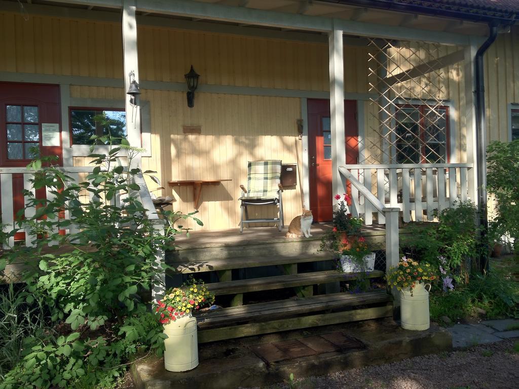 Hostel Karaby Gard, Country Living Kristinehamn Exterior foto