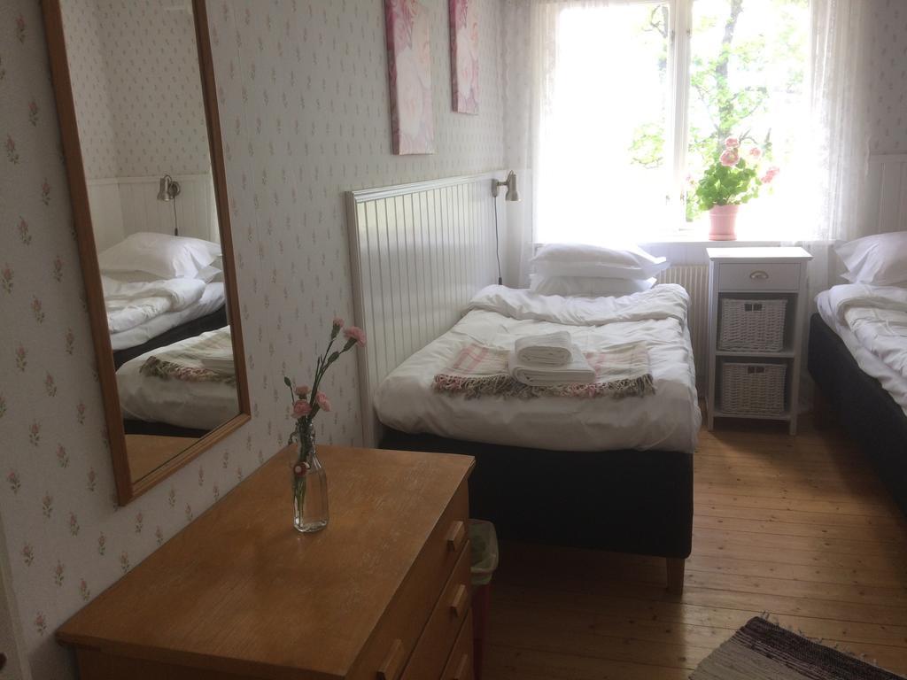Hostel Karaby Gard, Country Living Kristinehamn Exterior foto